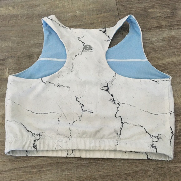 Citta Activewear marble crop top - Picture 2 of 2